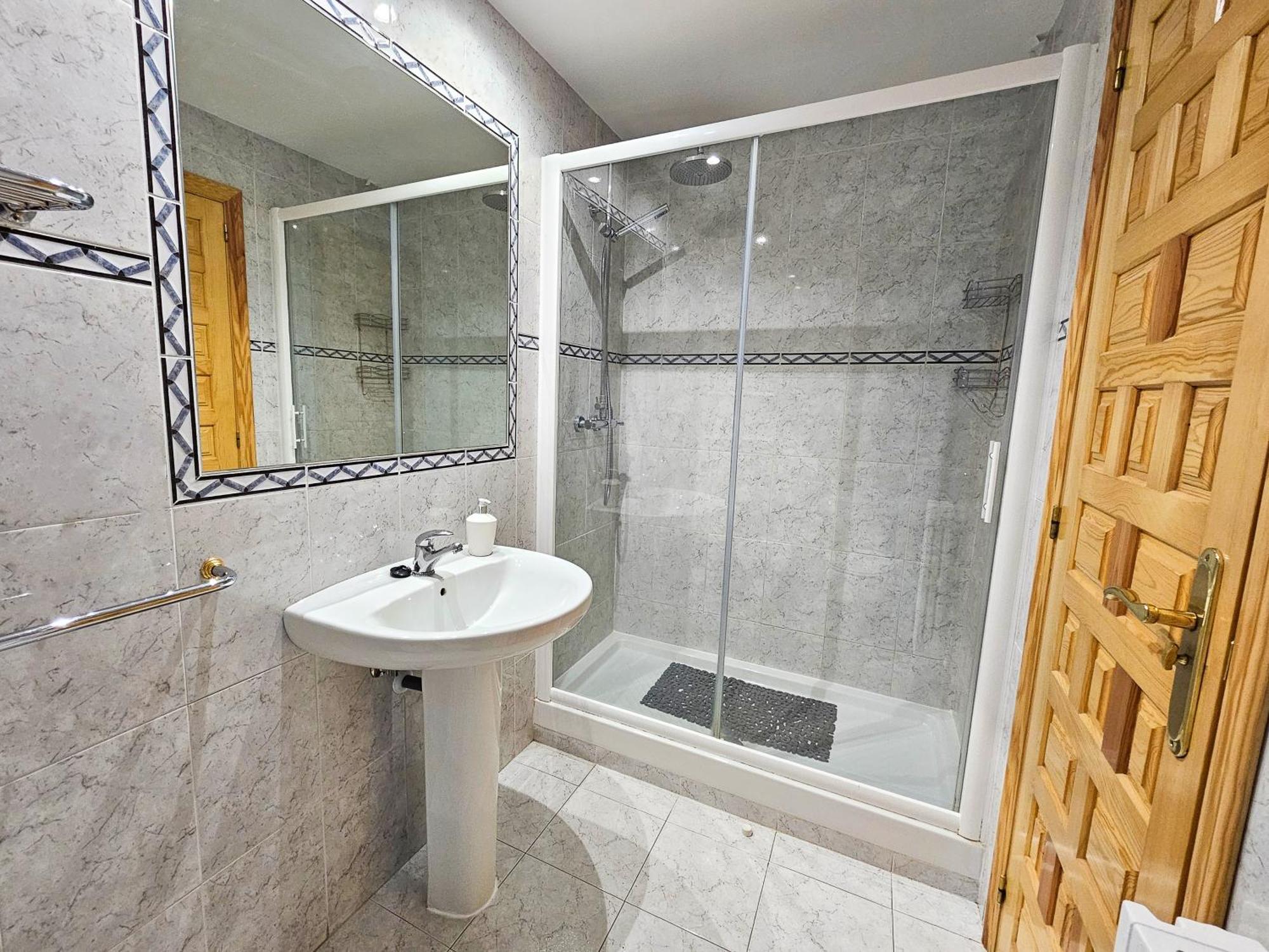 Apartamentos Gavin Biescas 3000 Zewnętrze zdjęcie