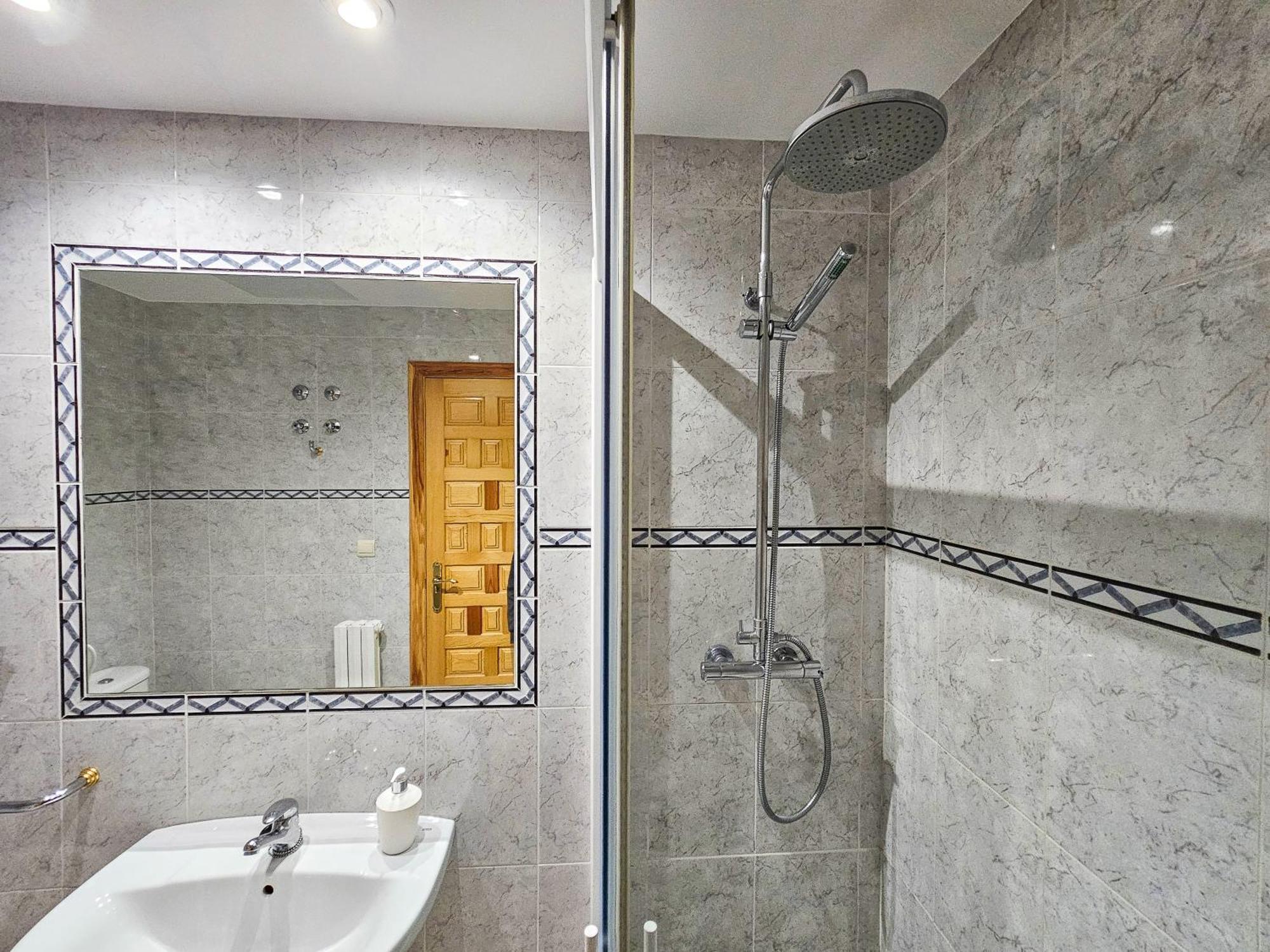 Apartamentos Gavin Biescas 3000 Zewnętrze zdjęcie
